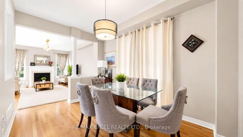 Photo 6 at 176 Sir Sanford Fleming Way, Patterson, Vaughan