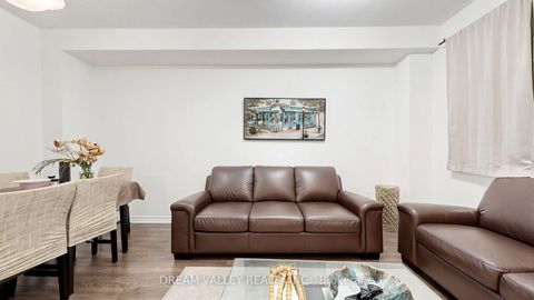 Photo 6 at 138 Cleanside Road, Birchmount, Toronto