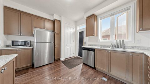 Photo 13 at 138 Cleanside Road, Birchmount, Toronto
