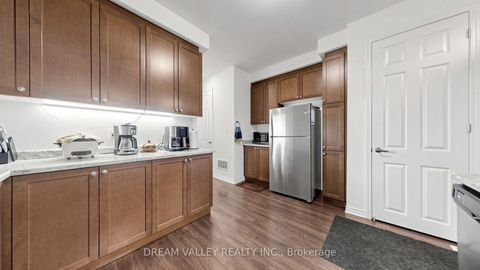 Photo 14 at 138 Cleanside Road, Birchmount, Toronto