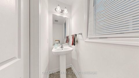 Photo 15 at 138 Cleanside Road, Birchmount, Toronto