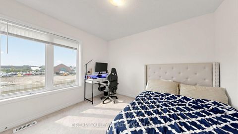 Photo 29 at 138 Cleanside Road, Birchmount, Toronto