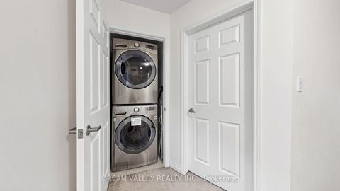 Photo 35 at 138 Cleanside Road, Birchmount, Toronto