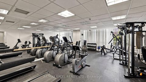 Photo 29 at 718 - 11 Townsgate Drive, Yorkhill, Vaughan