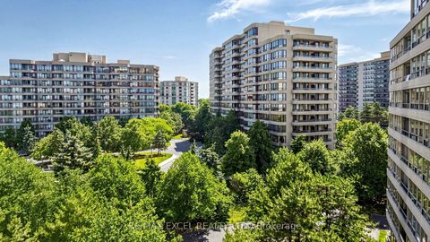 Photo 39 at 718 - 11 Townsgate Drive, Yorkhill, Vaughan