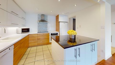 Photo 5 at 603 - 135 George Street S, Waterfront Communities C8, Toronto
