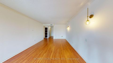 Photo 30 at 603 - 135 George Street S, Waterfront Communities C8, Toronto
