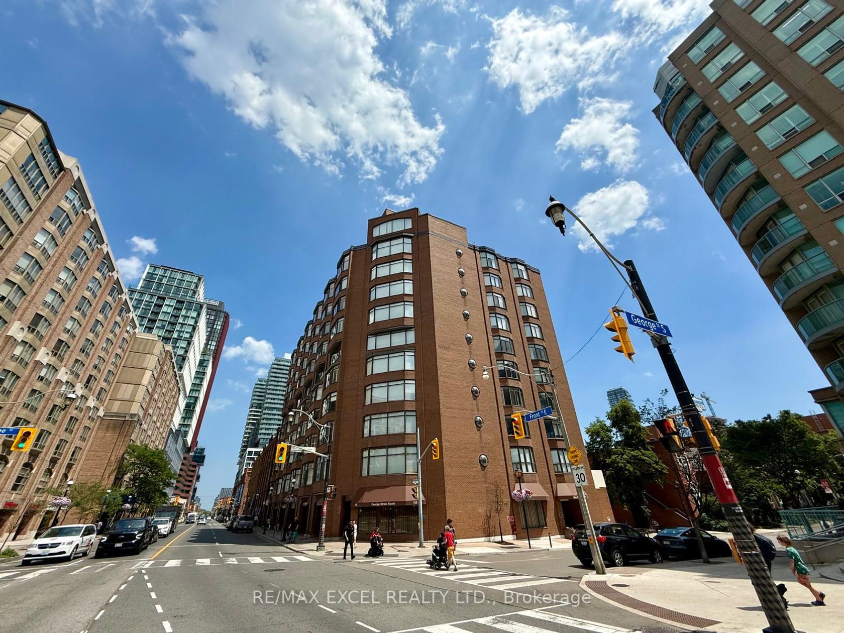 603 - 135 George Street S, Waterfront Communities C8, Toronto photo number 2