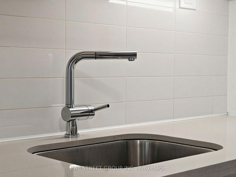 Photo 12 at 316 - 85 Queens Wharf Road, Waterfront Communities C1, Toronto