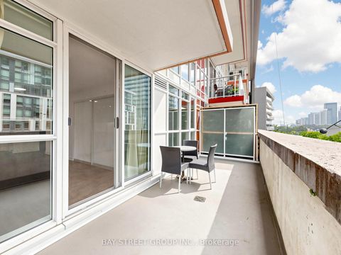 Photo 21 at 316 - 85 Queens Wharf Road, Waterfront Communities C1, Toronto