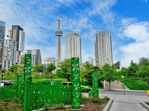 Photo 29 at 316 - 85 Queens Wharf Road, Waterfront Communities C1, Toronto