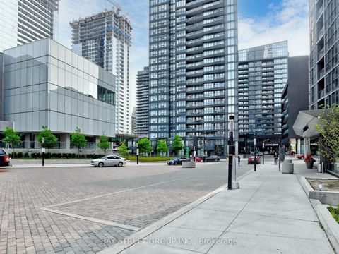 Photo 31 at 316 - 85 Queens Wharf Road, Waterfront Communities C1, Toronto