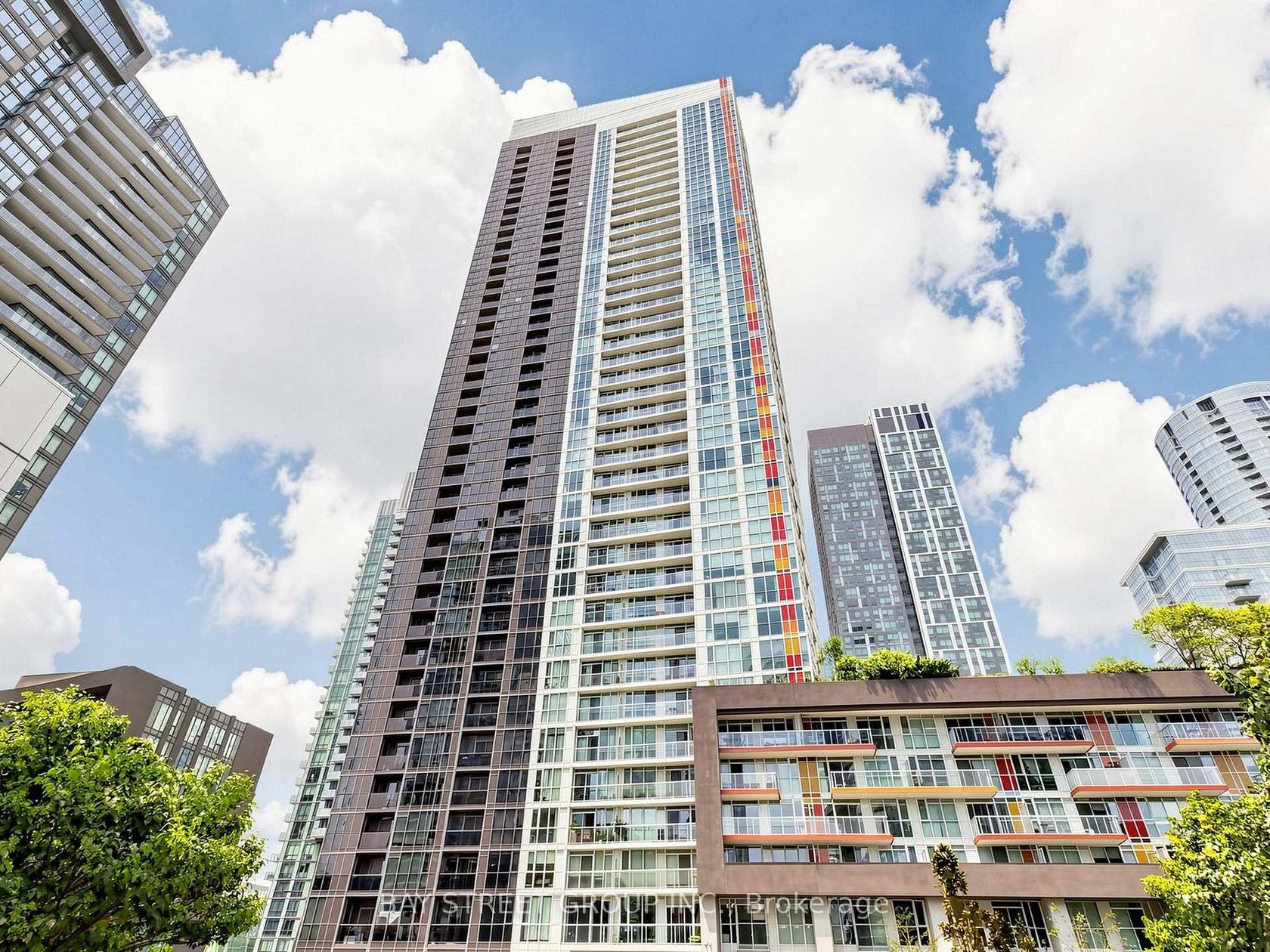 316 - 85 Queens Wharf Road, Waterfront Communities C1, Toronto photo number 2