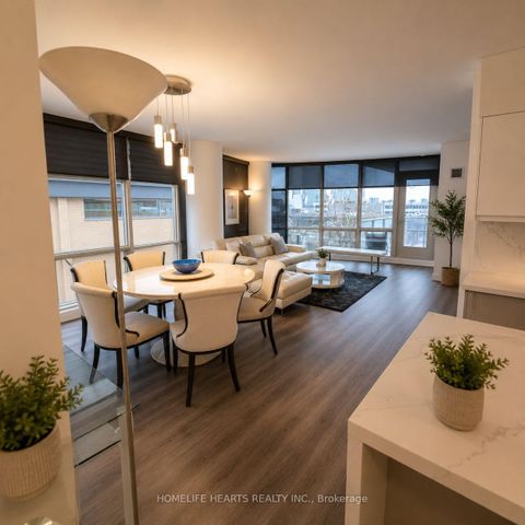 Photo 1 at 309 - 35 Mariner Terrace, Waterfront Communities C1, Toronto