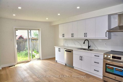 Photo 11 at 255 Marble Place, Woodland Hill, Newmarket