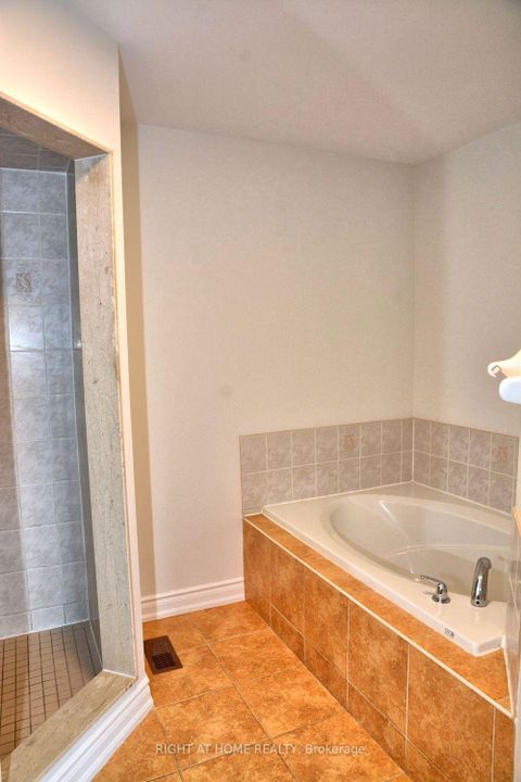 Photo 19 at 255 Marble Place, Woodland Hill, Newmarket