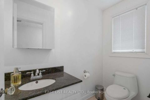 Photo 12 at 39 Churchill Avenue, Willowdale West, Toronto