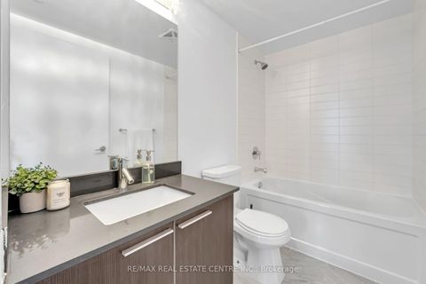 Photo 5 at 809 - 10 Park Lawn Road, Mimico, Toronto