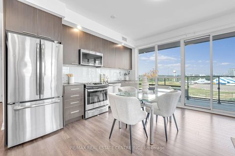 Photo 13 at 809 - 10 Park Lawn Road, Mimico, Toronto