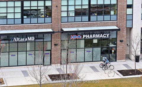Photo 14 at 513 - 25 Neighbourhood Lane, Queensway, Toronto