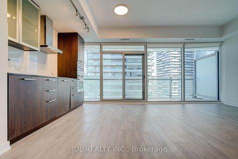 Photo 24 at 2012 - 14 York Street, Waterfront Communities C1, Toronto