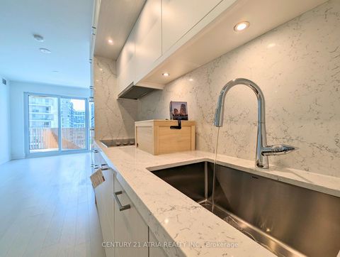 Photo 4 at 523 - 155 Merchants' Wharf, Waterfront Communities C8, Toronto