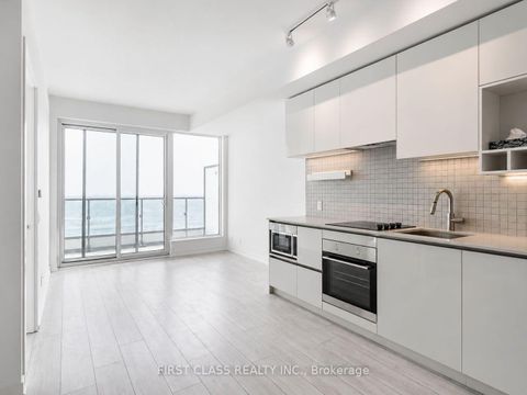 Photo 3 at 6005 - 5 Buttermill Avenue, Vaughan Corporate Centre, Vaughan