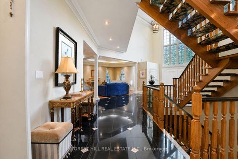 Photo 17 at 161 Renaissance Court, Beverley Glen, Vaughan