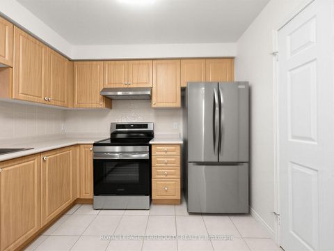 Photo 5 at #1507 - 5001 Finch Avenue E, Agincourt North, Toronto