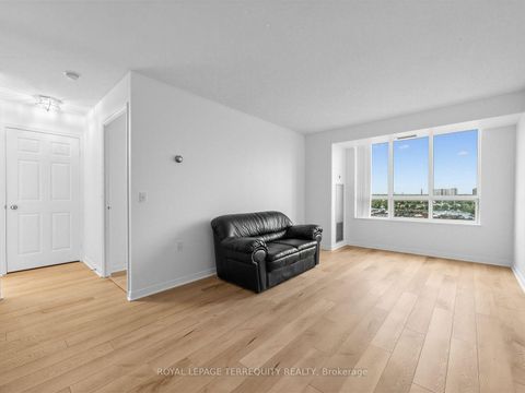 Photo 10 at #1507 - 5001 Finch Avenue E, Agincourt North, Toronto