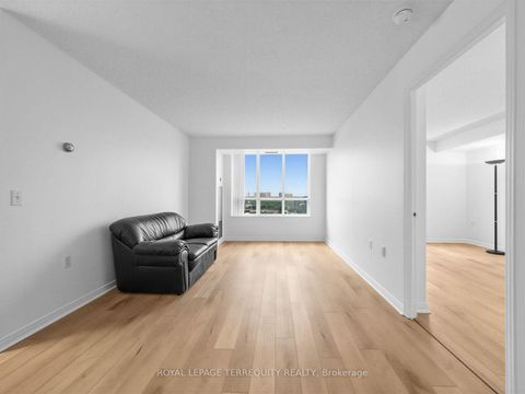 Photo 11 at #1507 - 5001 Finch Avenue E, Agincourt North, Toronto