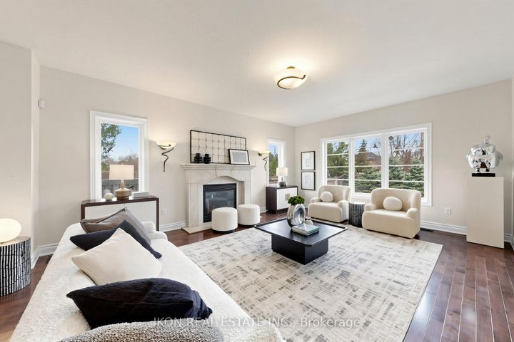 Photo 12 at 20 16th Lane, Unionville, Markham