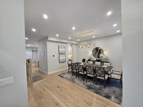Photo 11 at 5 Norbury Crescent, Bendale, Toronto