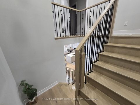 Photo 16 at 5 Norbury Crescent, Bendale, Toronto