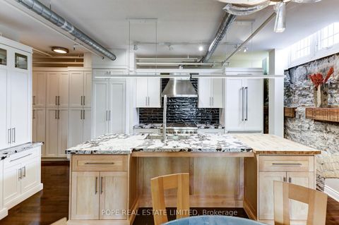 Photo 9 at 202 - 384 Sunnyside Avenue, Swansea, Toronto