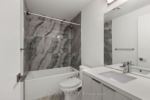 Photo 2 at 703 - 30 Ordnance Street, Niagara, Toronto