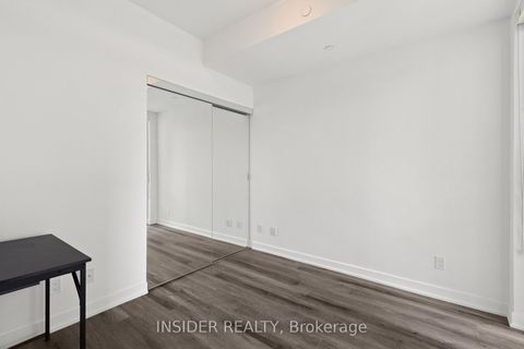 Photo 3 at 703 - 30 Ordnance Street, Niagara, Toronto