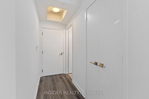 Photo 9 at 703 - 30 Ordnance Street, Niagara, Toronto