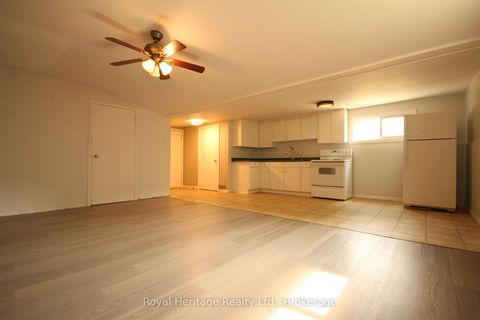 Photo 9 at 135 Silas Boulevard, Keswick North, Georgina