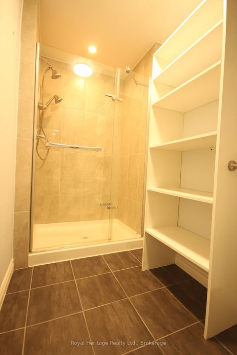 Photo 14 at 135 Silas Boulevard, Keswick North, Georgina