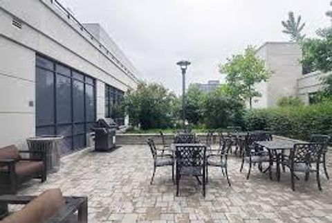 Photo 29 at 927 - 2 Eva Road, Etobicoke West Mall, Toronto