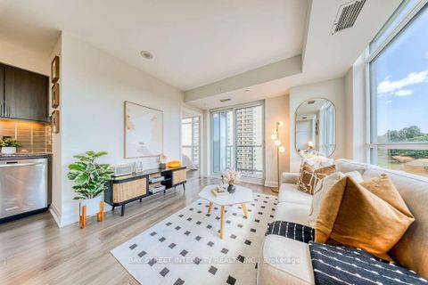 Photo 18 at 909 - 18 Graydon Hall Drive, Donalda, Toronto