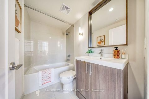 Photo 25 at 909 - 18 Graydon Hall Drive, Donalda, Toronto