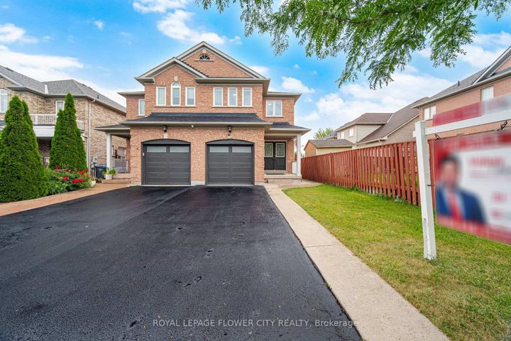 Photo 0 at 25 Skylar Circle, Bram East, Brampton