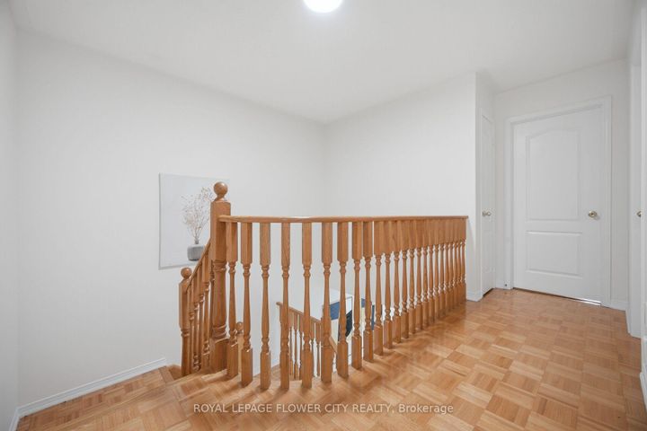 Photo 19 at 25 Skylar Circle, Bram East, Brampton