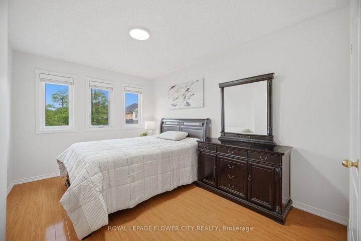 Photo 27 at 25 Skylar Circle, Bram East, Brampton