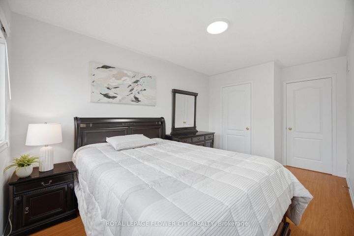 Photo 29 at 25 Skylar Circle, Bram East, Brampton