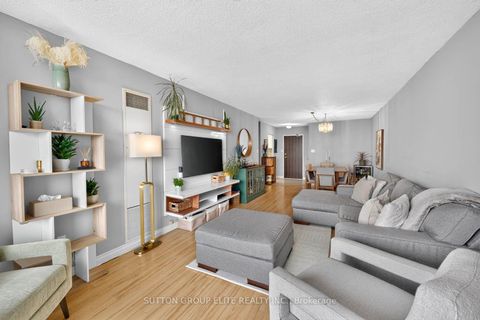 Photo 7 at 2010 - 820 Burnhamthorpe Road, Markland Wood, Toronto