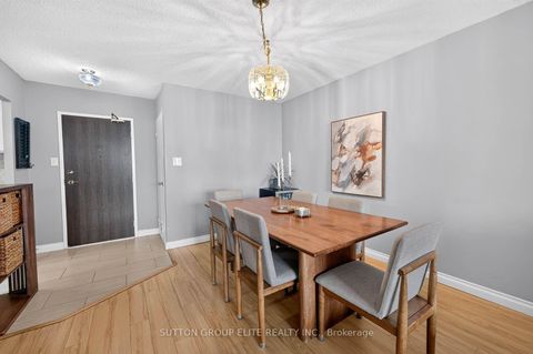Photo 9 at 2010 - 820 Burnhamthorpe Road, Markland Wood, Toronto