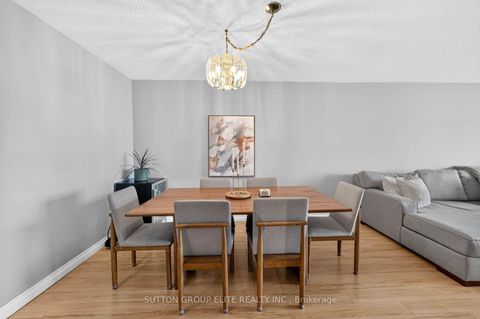 Photo 10 at 2010 - 820 Burnhamthorpe Road, Markland Wood, Toronto